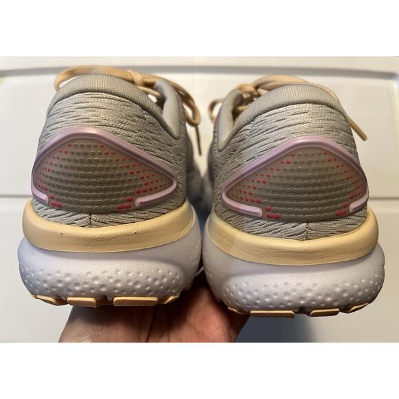 Brooks Womens Ghost 16 Sneakers Walking 1204071B186 Gray Running Shoes Size 7 B - Picture 4 of 10